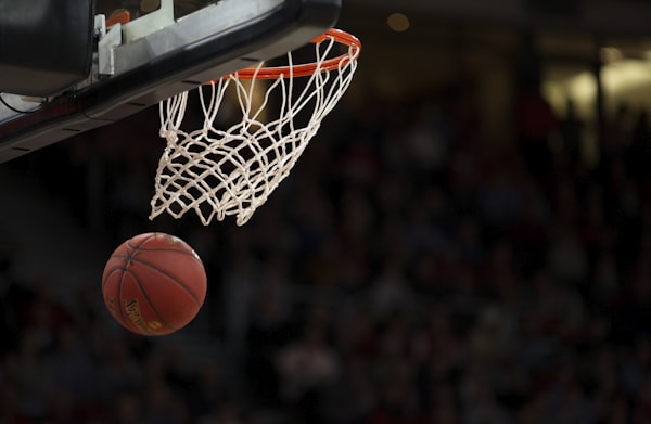 NBA 战术拆解